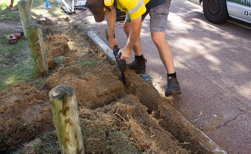 Trench Blade Image 1